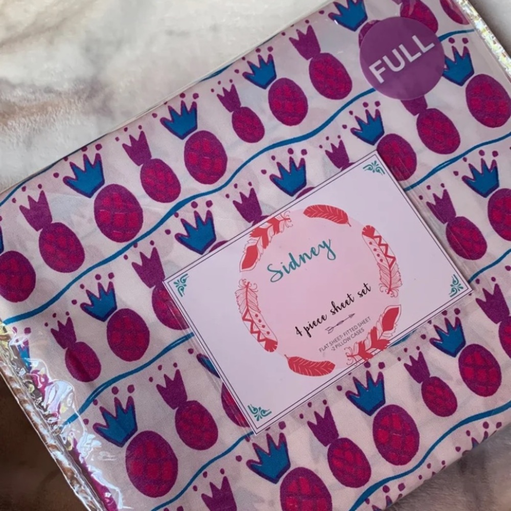 Pineapple royal crown sheet set purple blue full